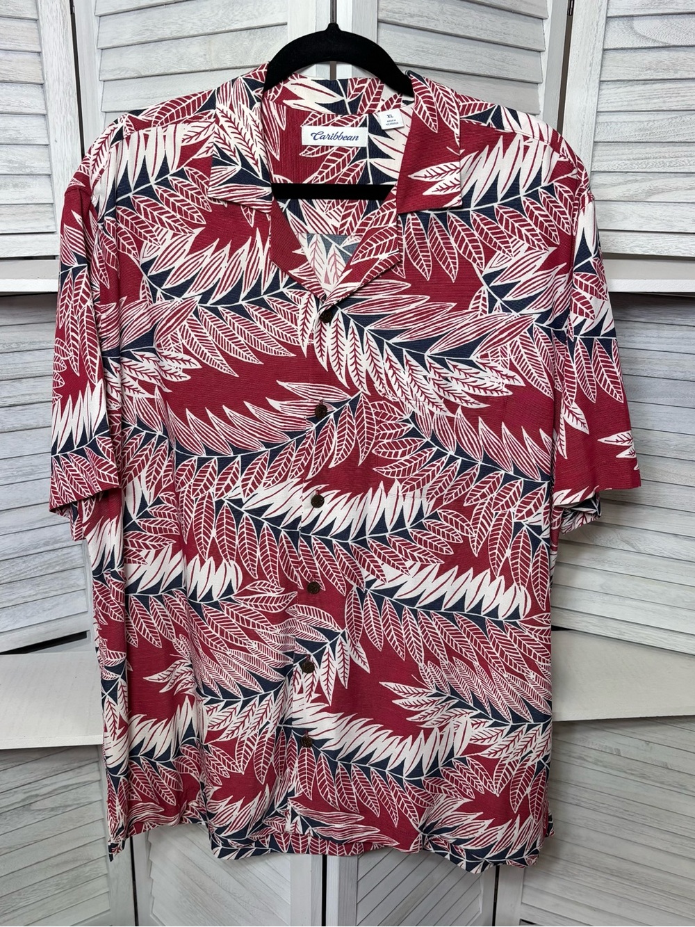 Caribbean Red Leaf Tropical Palm Hawaiian Camp Shirt Button Down Men's XL